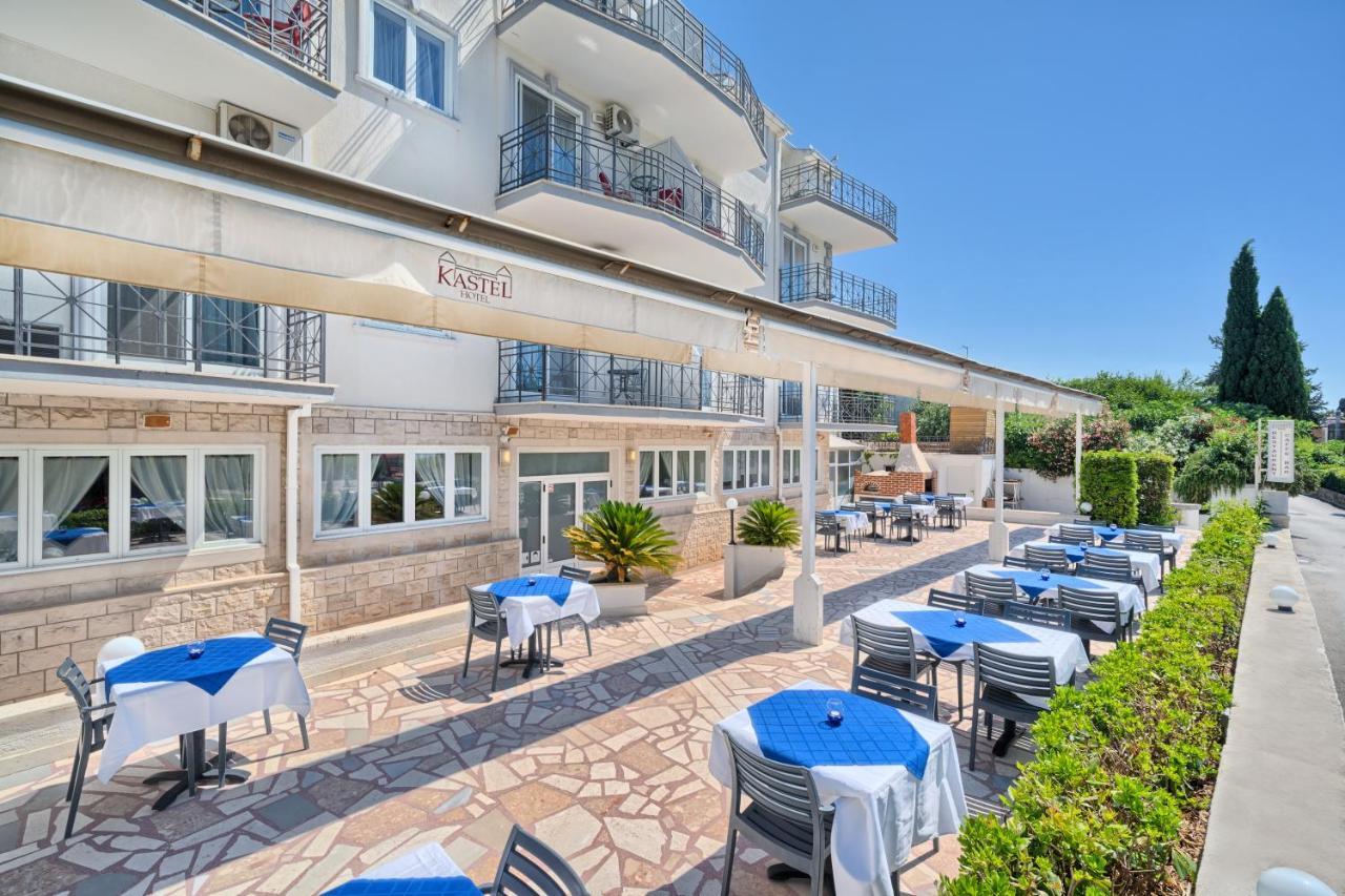 Hotel Aqua - Guest Rooms & Suites Kastela Dış mekan fotoğraf